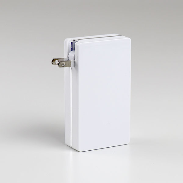 コンセント付きモバイルバッテリー 1000mAh 3R-BTC05 コンセント付きモバイルバッテリー 1000mAh 3R-BTC05